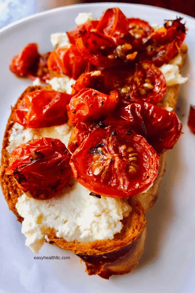toast with ricotta cheese and roasted tomatoes