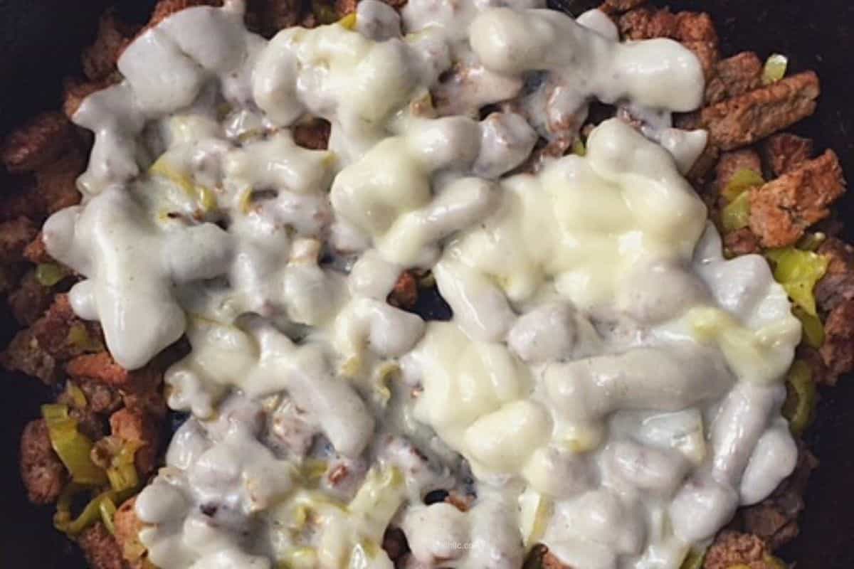 steak strips with pepperoncini and melted cheese