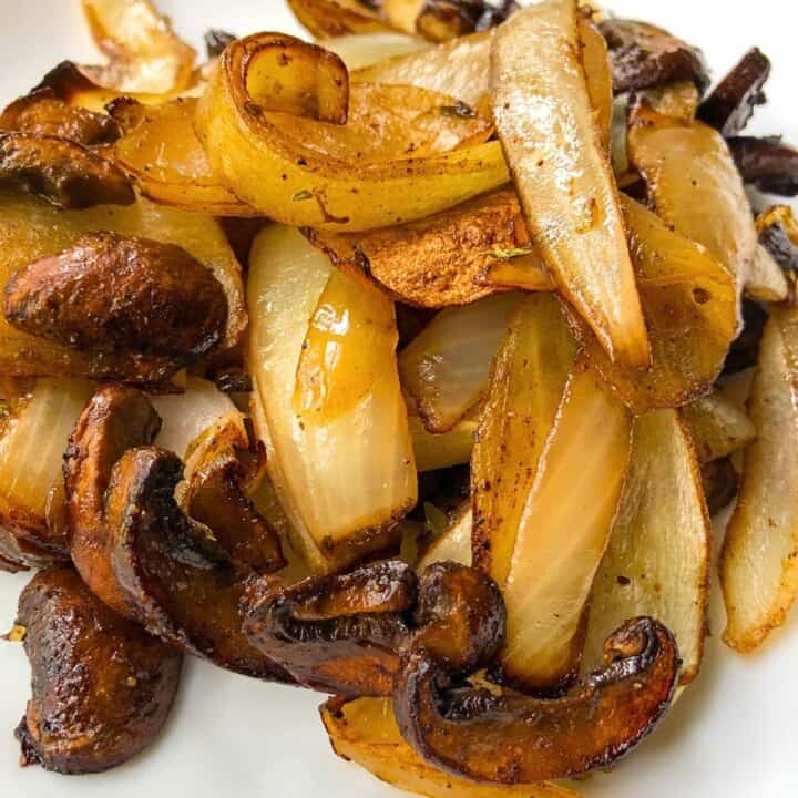 roasted sliced onions and mushrooms 